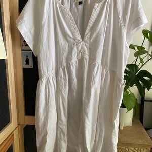 Linen blend white dress - size L